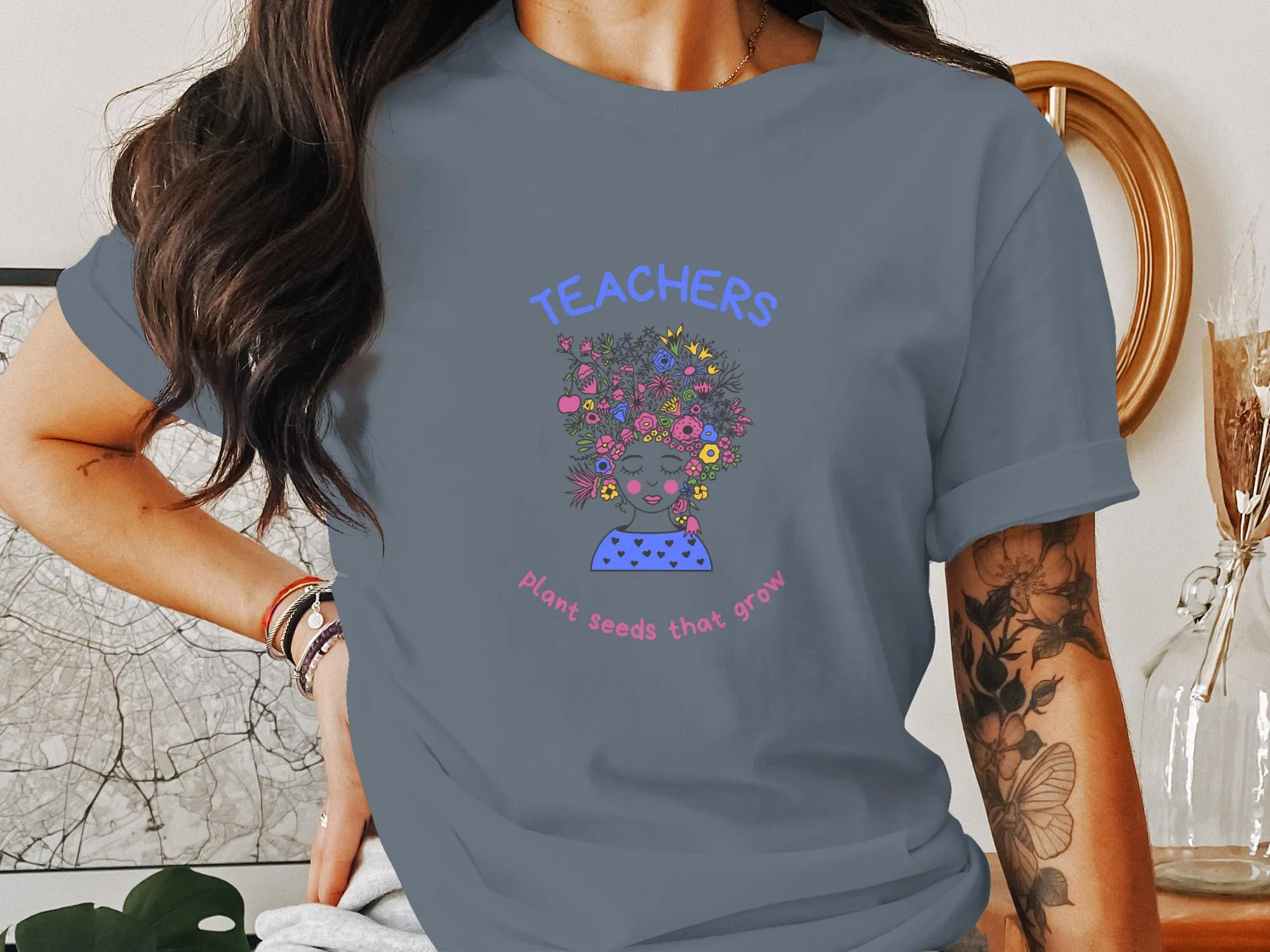 Inspiring Teachers Plant Seeds That Grow Graphic T-Shirt