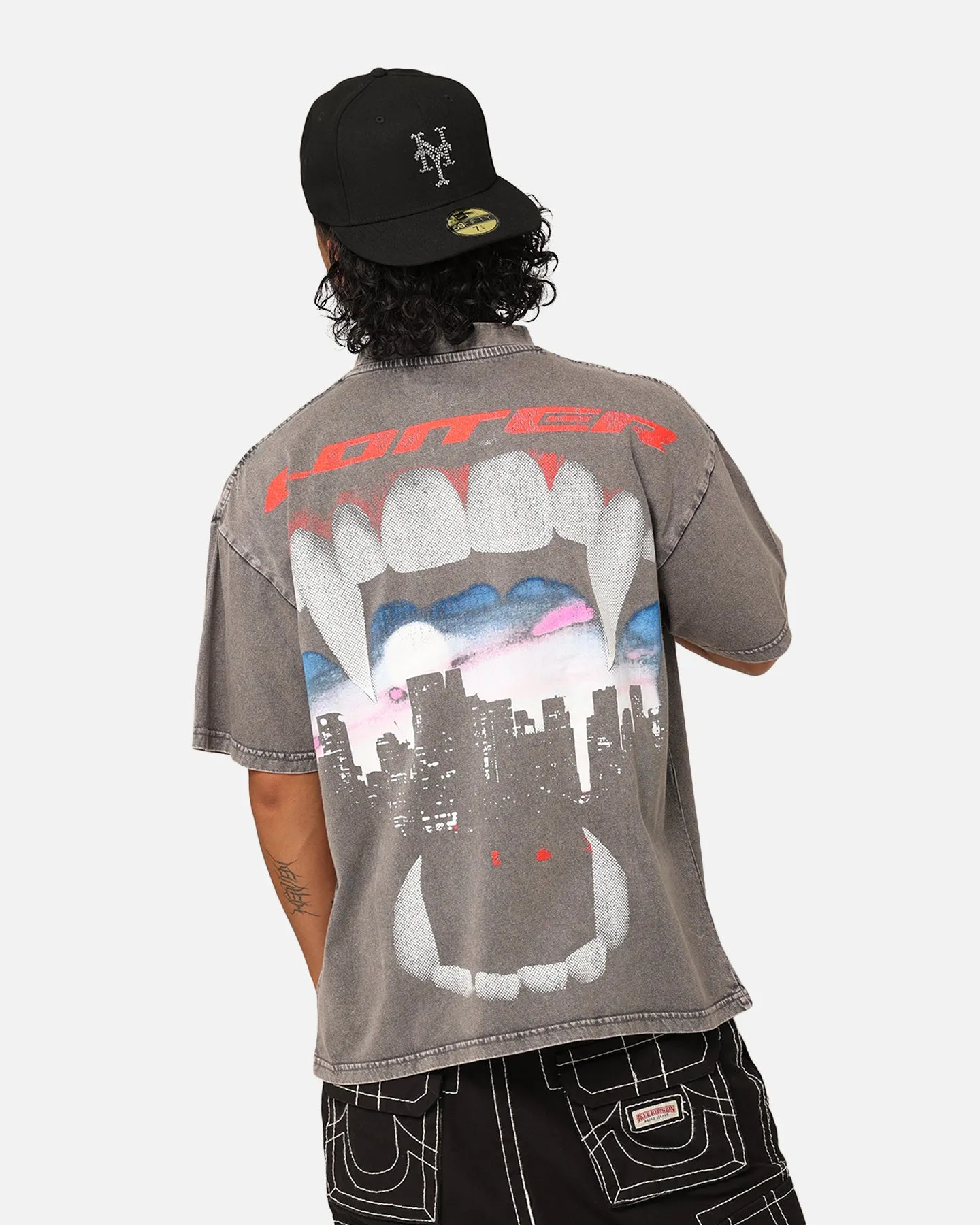 Loiter Urban Beast Vintage T-Shirt Charcoal