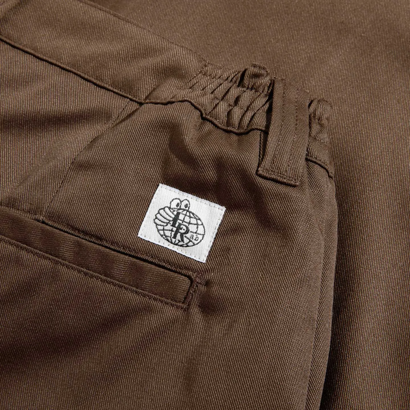 PM001 (Dark Brown)