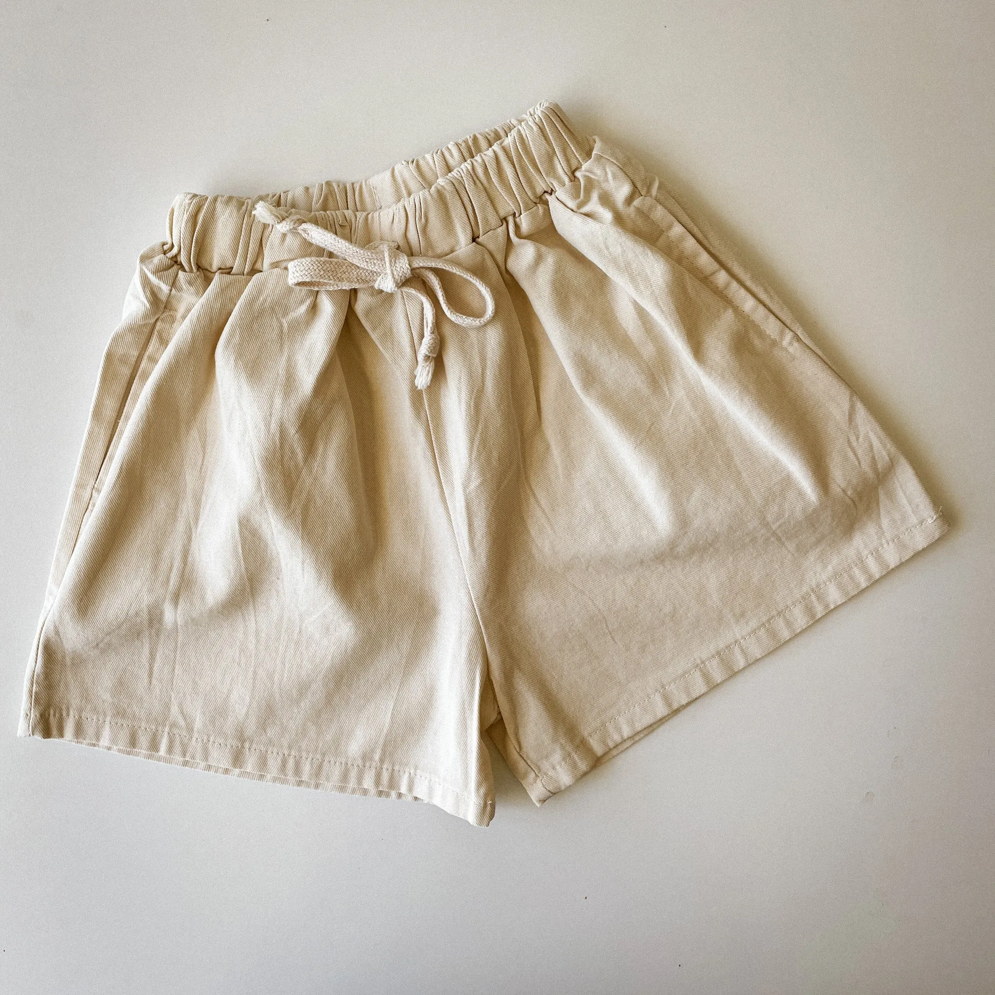 Relaxed Fit Summer Shorts in Linen/Cotton Blend