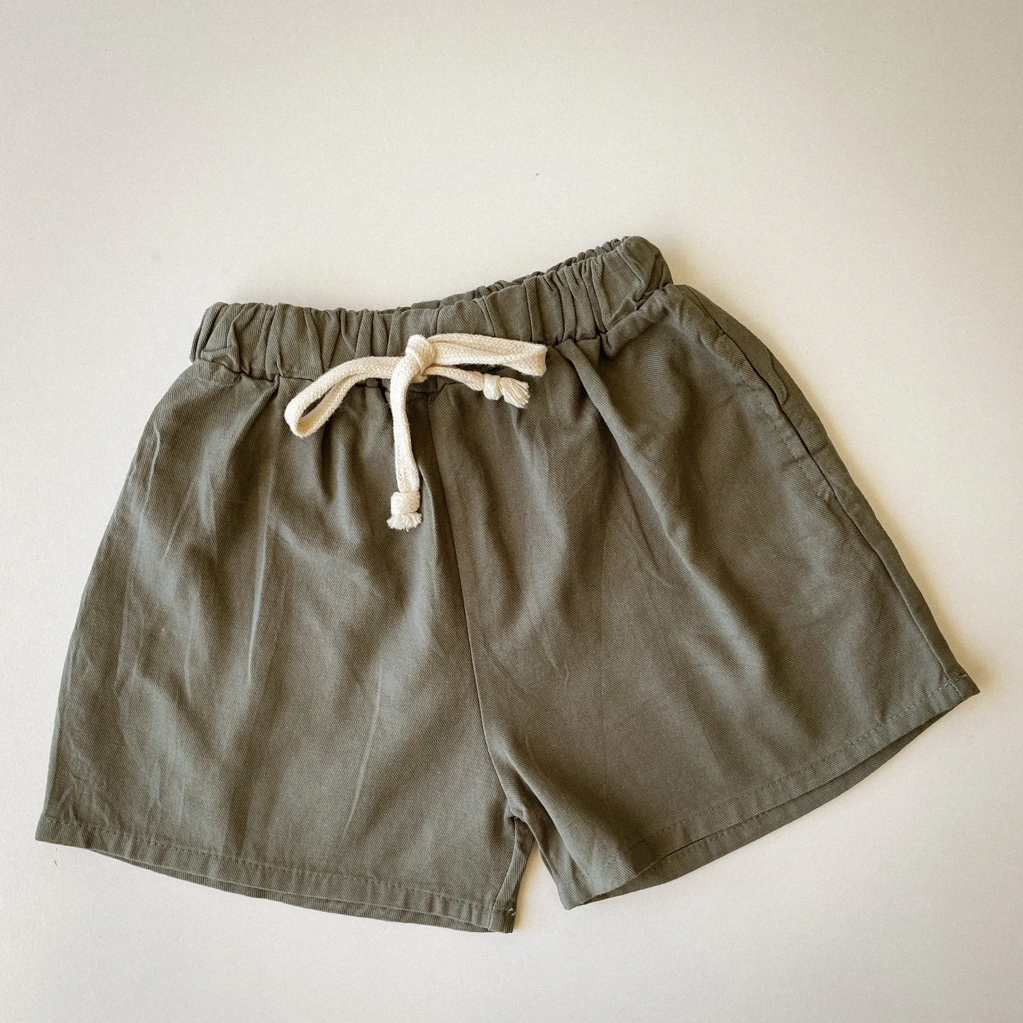 Relaxed Fit Summer Shorts in Linen/Cotton Blend