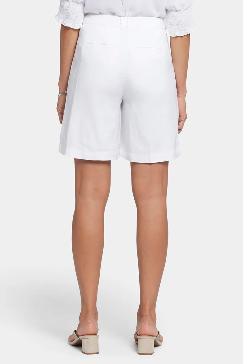 Relaxed Shorts  In Stretch Linen | White