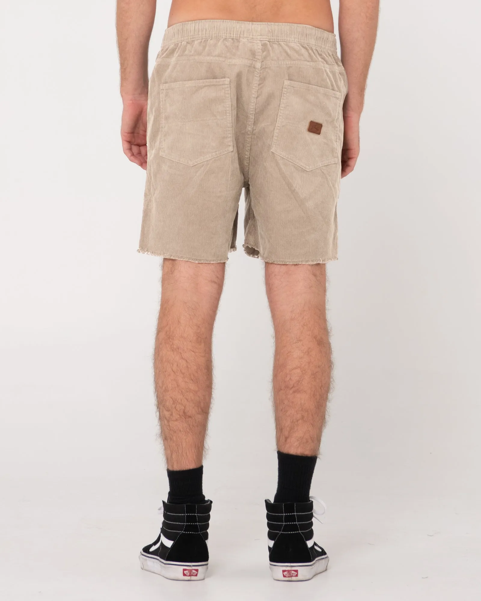 Rifts Cut Off Elastic Shorts