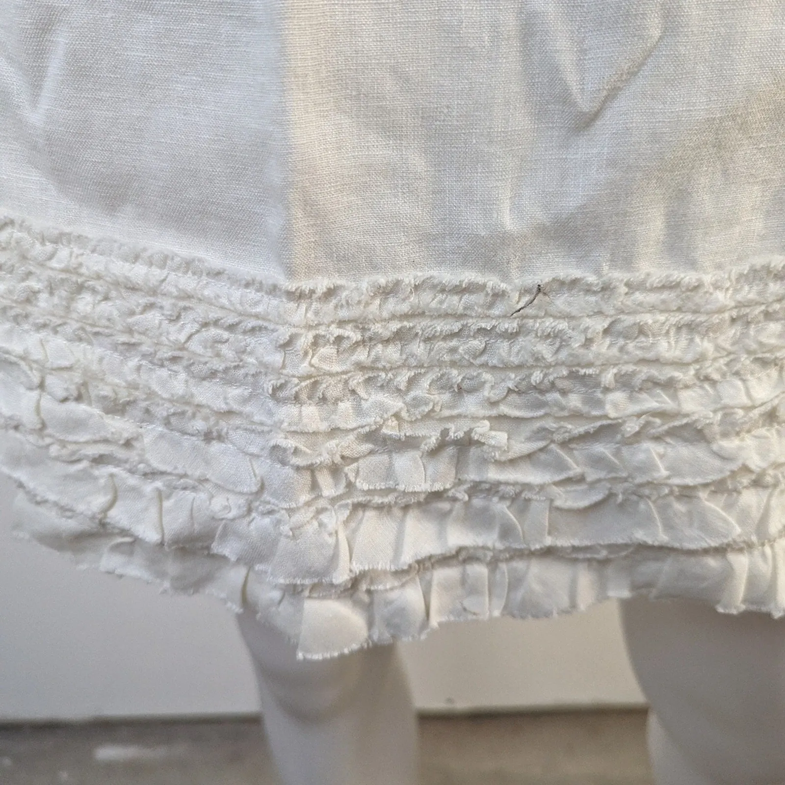 Tommy Bahama Linen Ruffled Pencil Skirt - 6