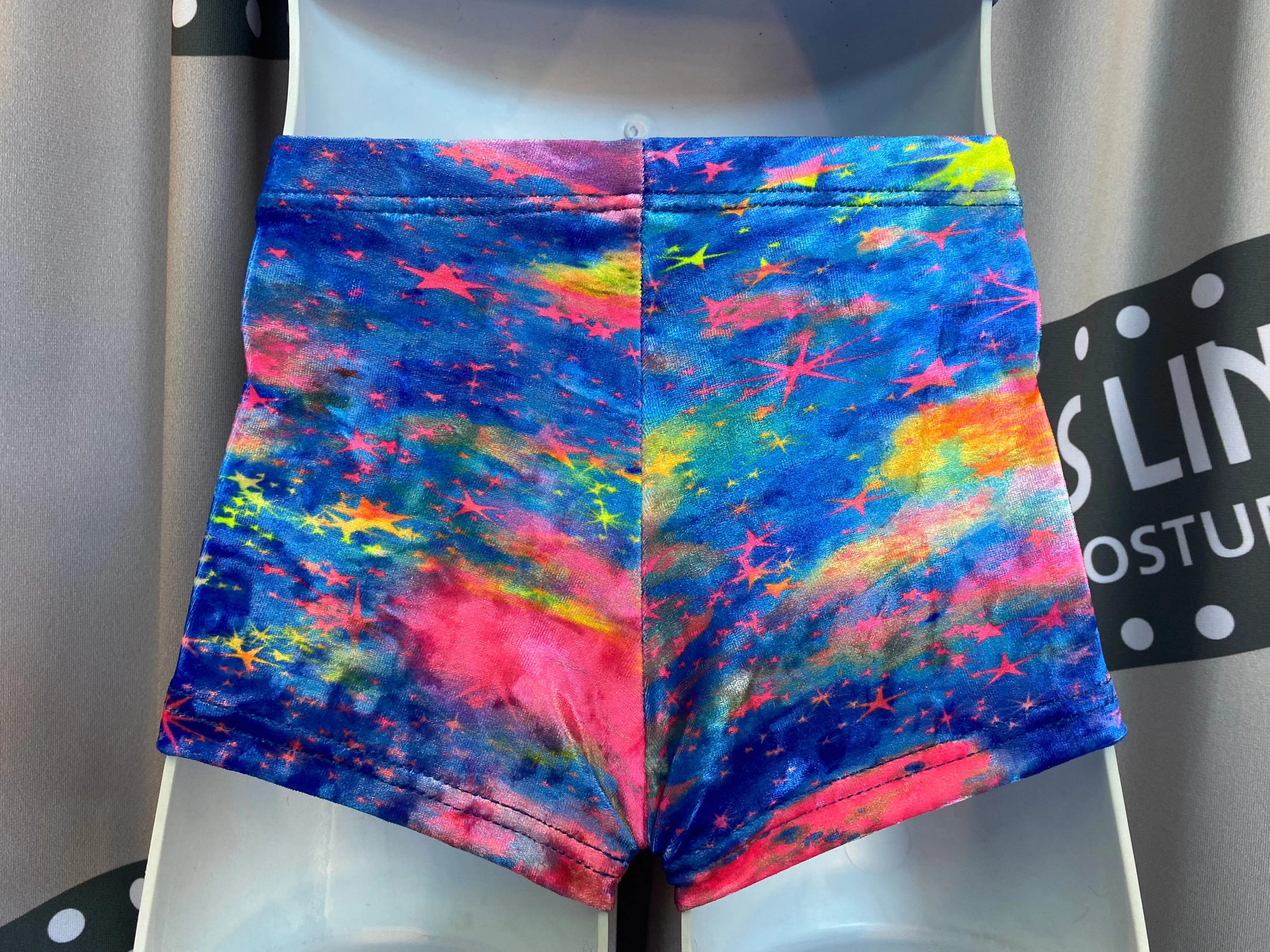 Velour Clouds Shorts (6/7 Child)
