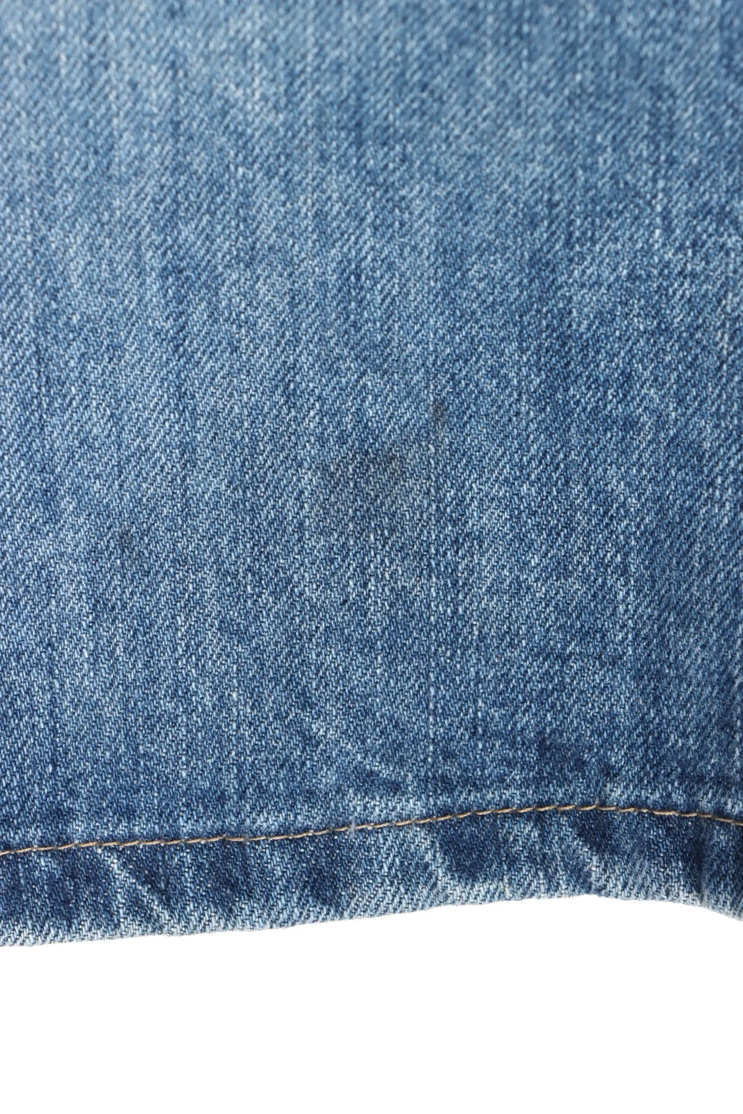WRANGLER Relaxed Fit Medium Wash Denim Jorts Shorts (34)
